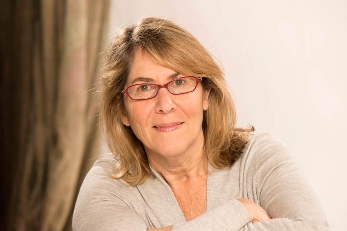 ELIZABETH LESSER Sisterly Love: No Deeper Bond