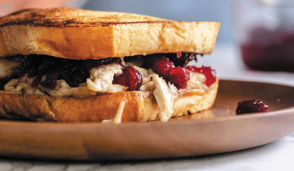 Sunday Paper Dinner Table: Moist Maker Turkey Sandwich
