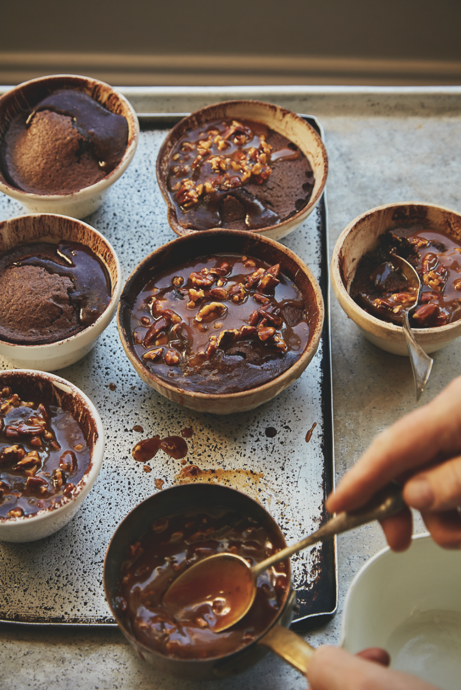 Chocolate “Turtle” Cakes
