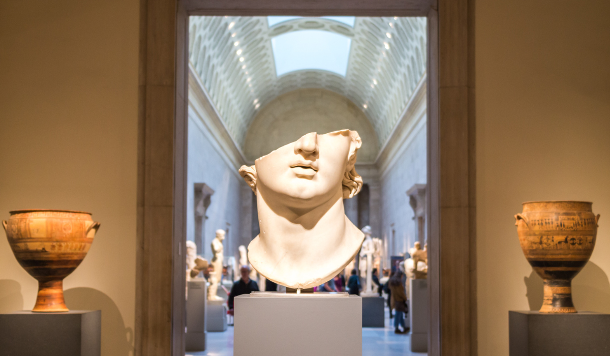 A half head sculpturein the Metropolitan Museum of Art in New York City